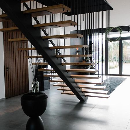 Exklusive Design Appartement Creme De La Creme Neubau بفونغسشتات المظهر الخارجي الصورة